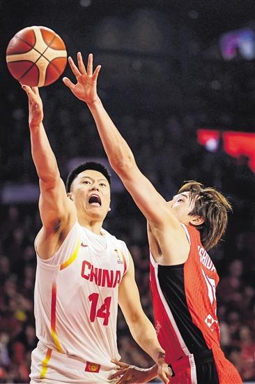 中国男篮“战车”重回正轨